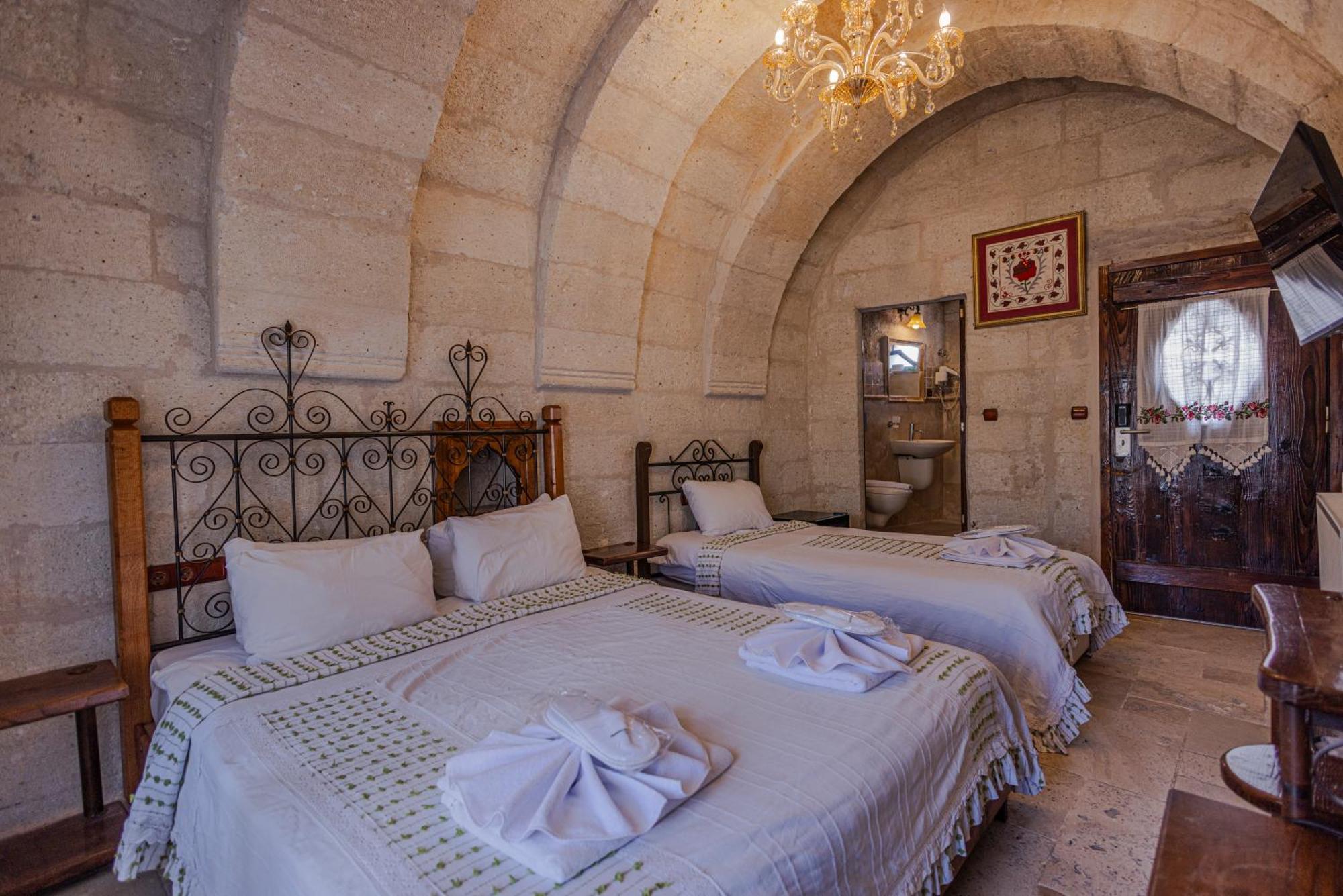 Goereme Cave Suites Экстерьер фото